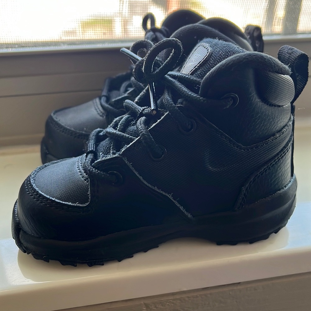 Nike boots